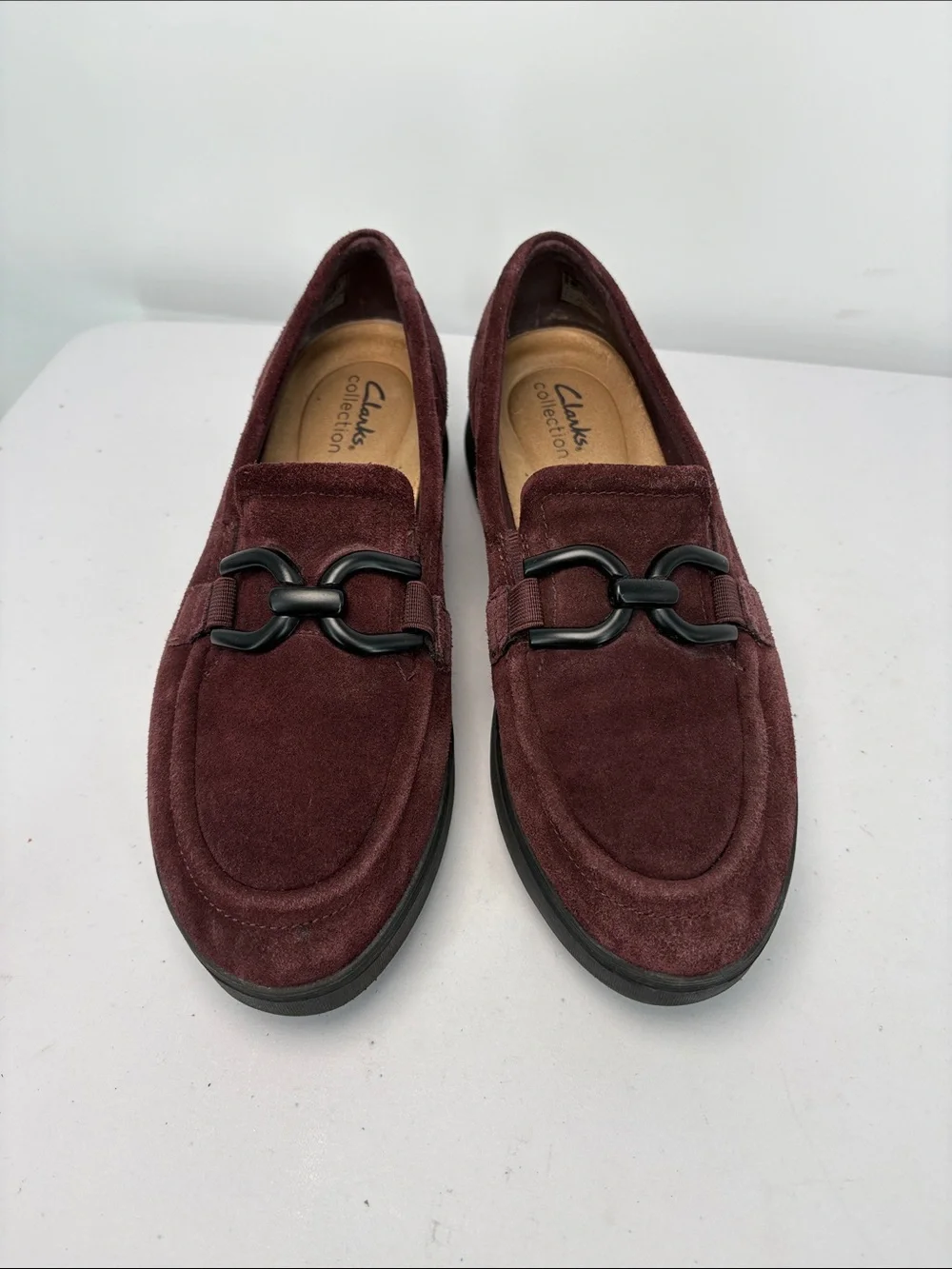 🗑️ Clarks Burgundy Suede Loafers with Black  bit Accent